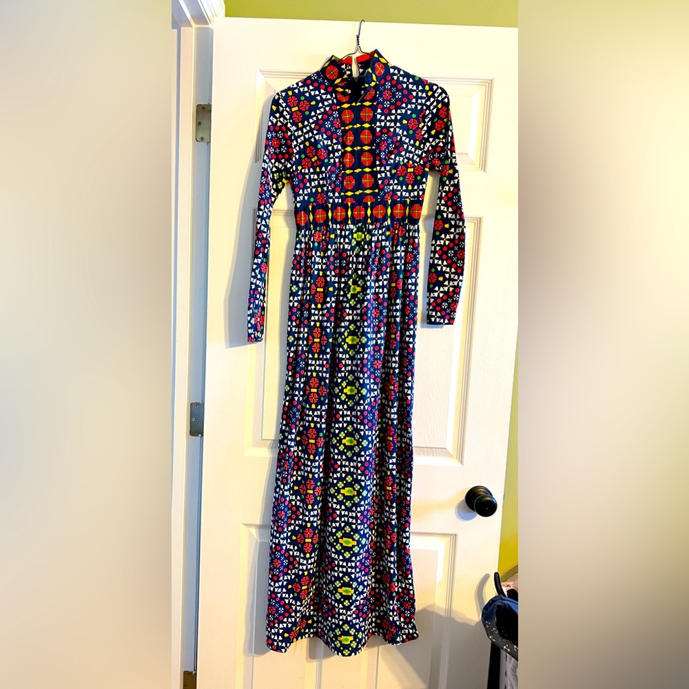 Young Dimensions vintage Saks fifth Avenue 1960/70’s full length dress